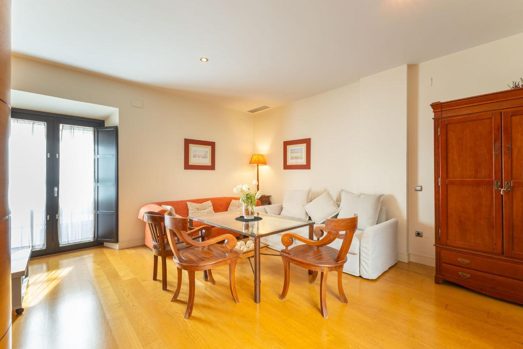 La Maestranza Charming One Or Two Bedrooms Apartments By Ocityzen Seville Luaran gambar