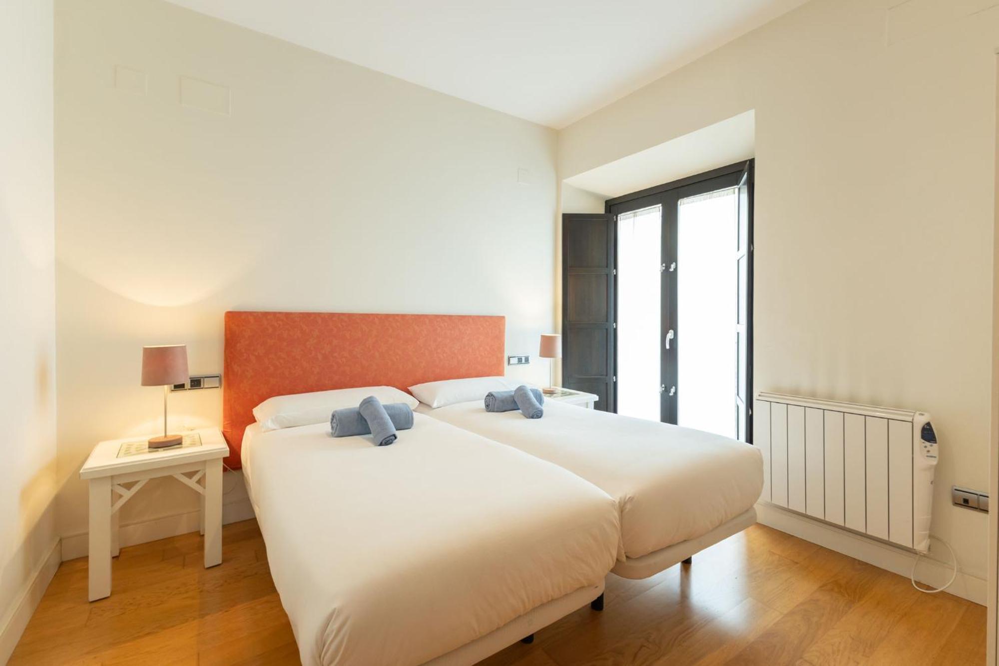 La Maestranza Charming One Or Two Bedrooms Apartments By Ocityzen Seville Luaran gambar