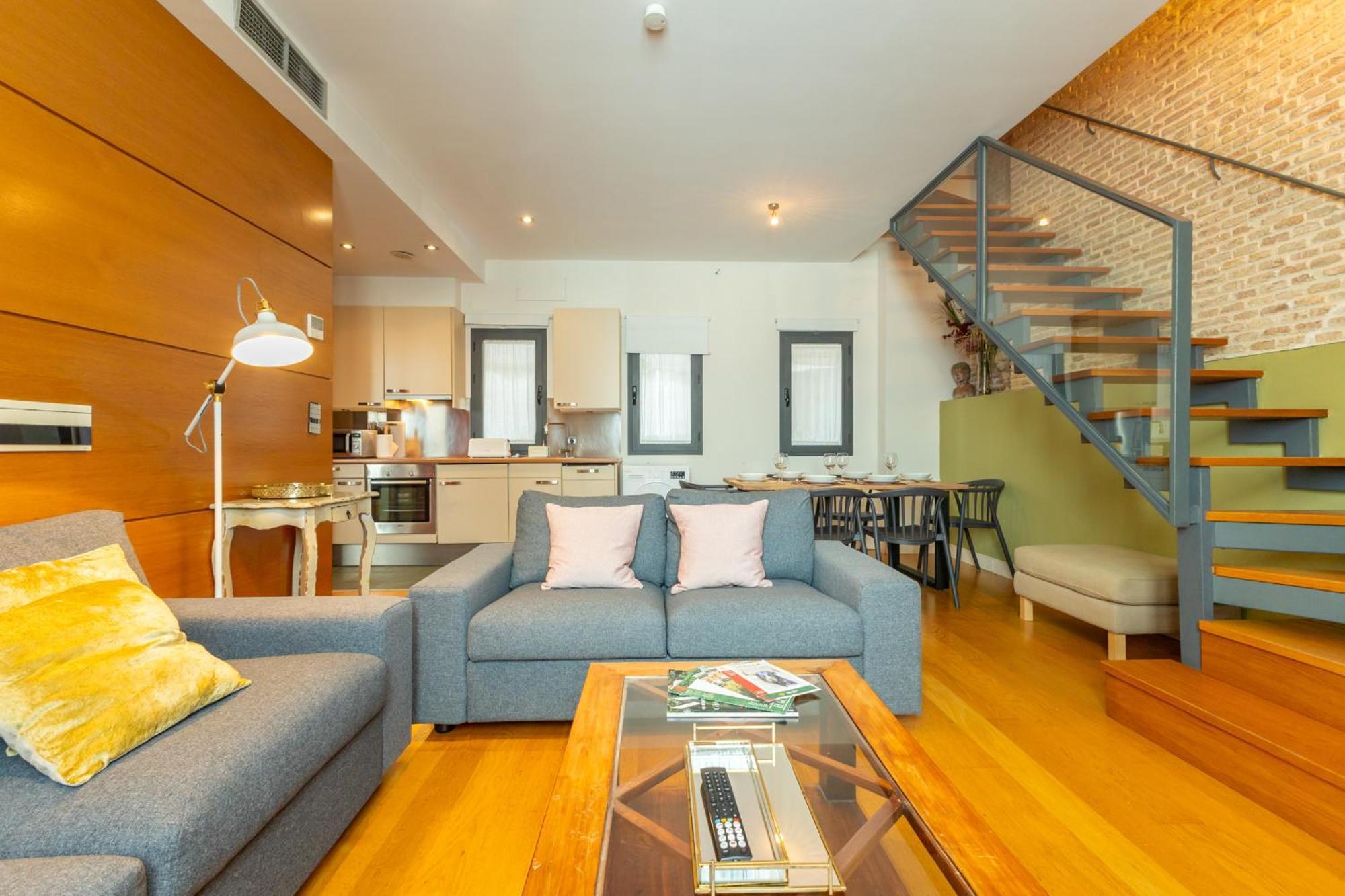 La Maestranza Charming One Or Two Bedrooms Apartments By Ocityzen Seville Luaran gambar