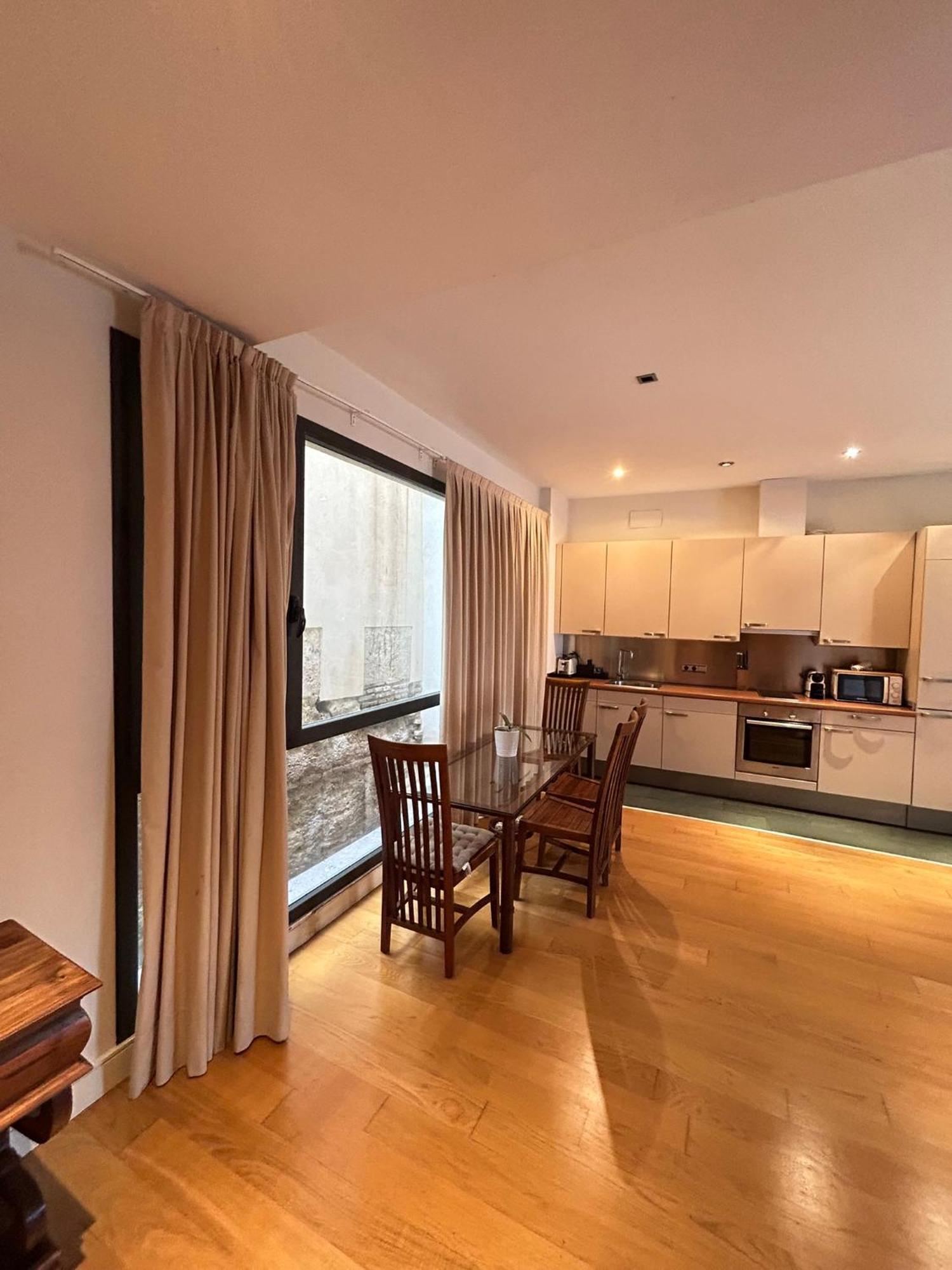 La Maestranza Charming One Or Two Bedrooms Apartments By Ocityzen Seville Luaran gambar